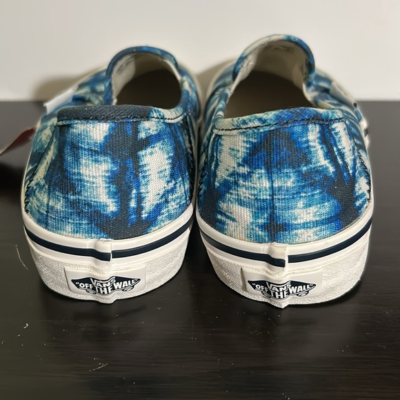 Vans Slip On Indigo Womens Size 8 Shoes Sneakers Blue White Tie Dye - Picture 4 of 8
